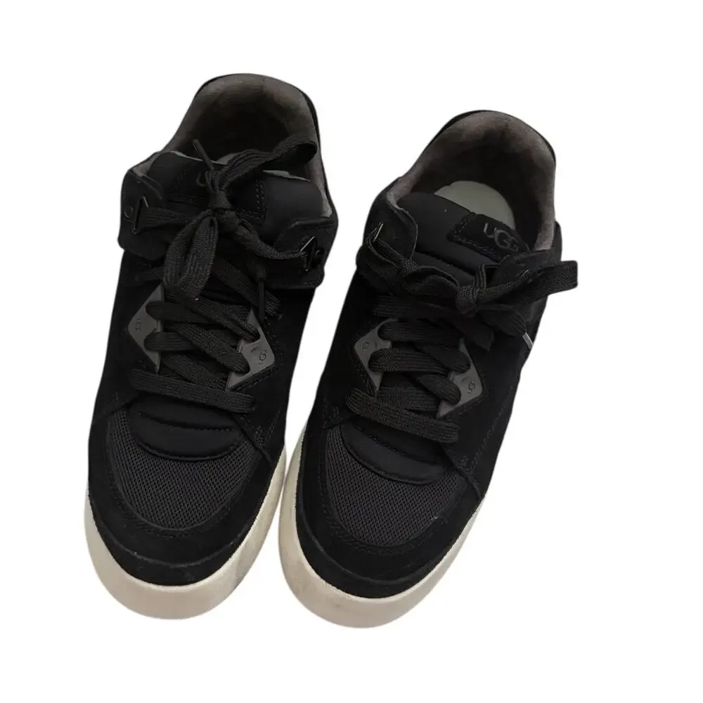 Ugg‎ Goldencush Unisex Oxford Men’s 9.5/Women’s 11